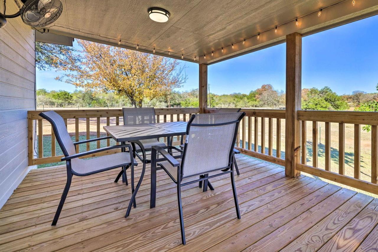 Cozy Fredericksburg Studio Near Wineries! Екстер'єр фото