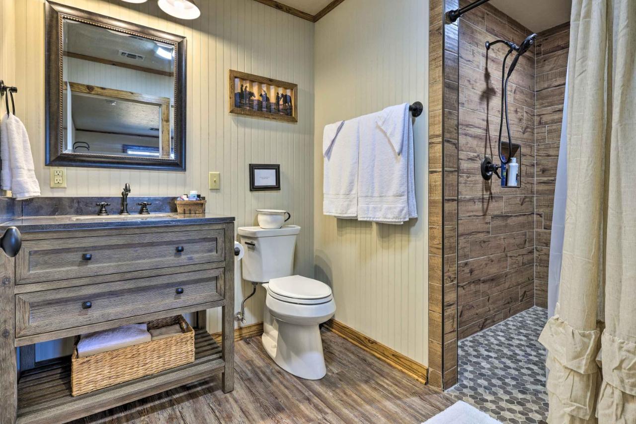 Cozy Fredericksburg Studio Near Wineries! Екстер'єр фото
